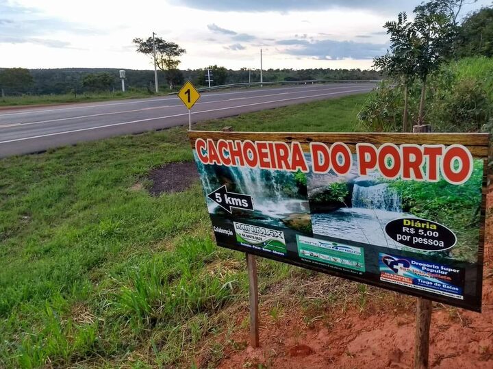 Via que dá acesso à Cachoeira do Porto não tem manutenção há muitos anos