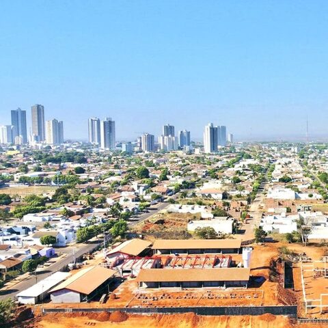 A estiagem severa que atinge Rondonópolis, que não registra chuva há mais de 120 dias, ainda deve co