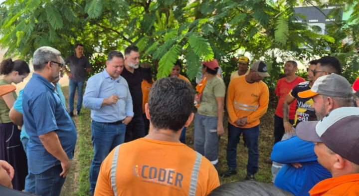 Prefeito se reúne com diretoria e servidores da Coder Foto: Pedrinho Zapeiro 